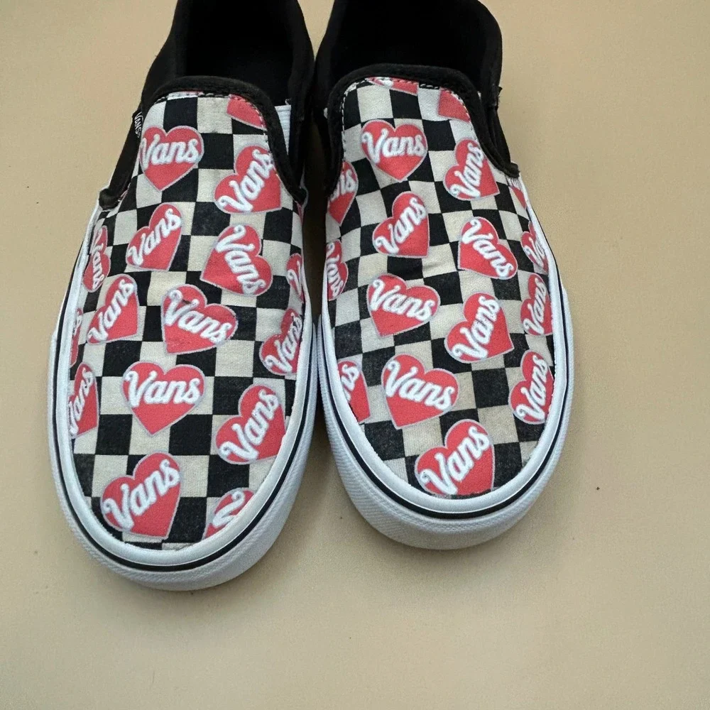 Vans Slip-On Checkerboard Heart Print Sneakers - Black/Red